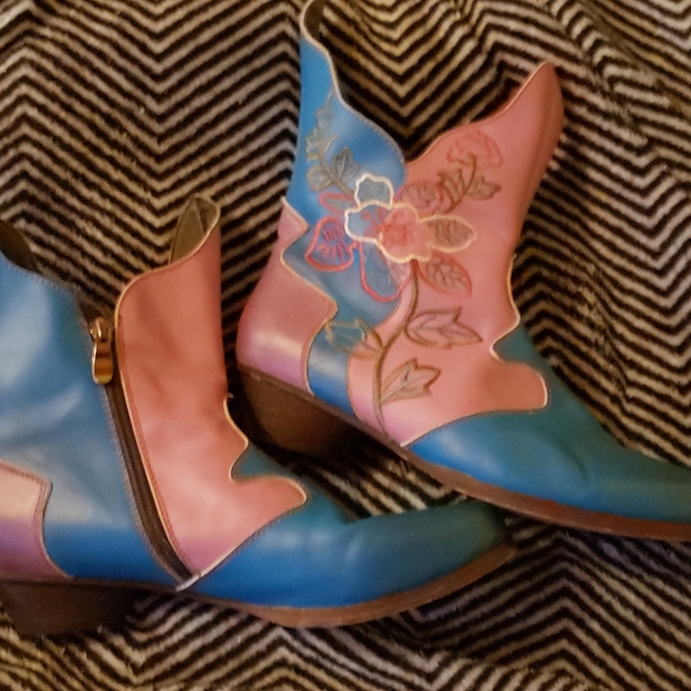 Spring Step Unique Flower Booties - image 1